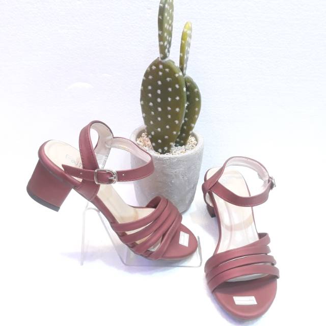 Sendal wanita/cewek high heels hak tahu 5 cm