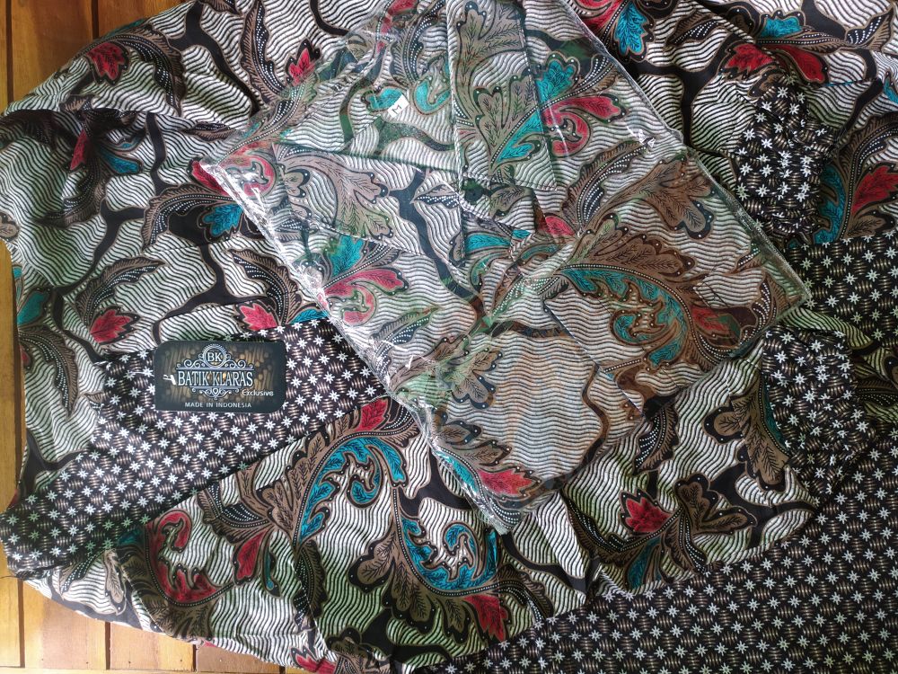 Baju Batik Couple || Couple Batik Modern || Dress Batik Gamis Kombinasi || Couple Batik Set. Family