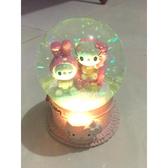 With Box Bola Kristal Lampu Tidur HelloKitty , Bola Salju Snow Flake Snowflake Melody & Hello Kitty