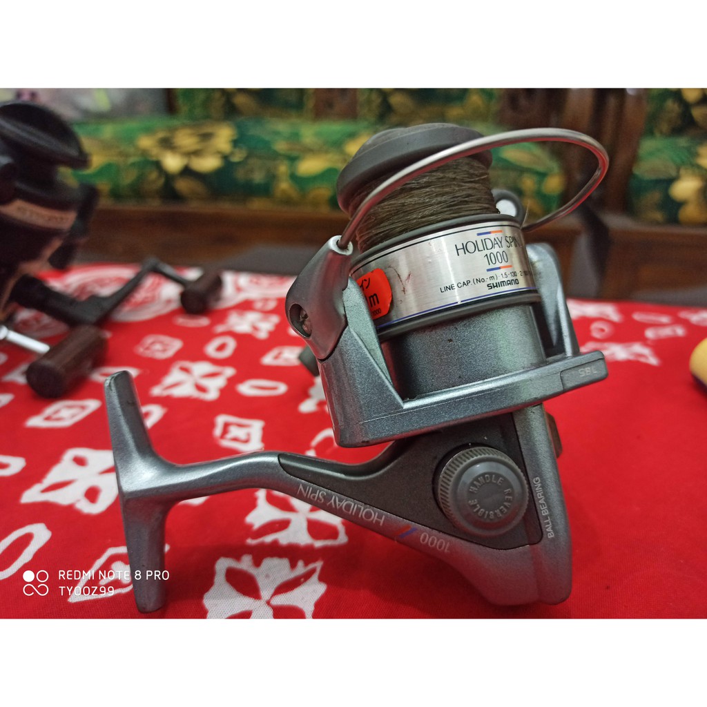 Reel Pancing Shimano Holiday Spin 1000