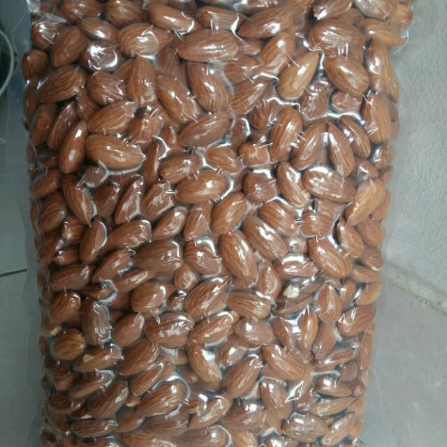 

Almond Mentah 1Kg Vacuum Pack