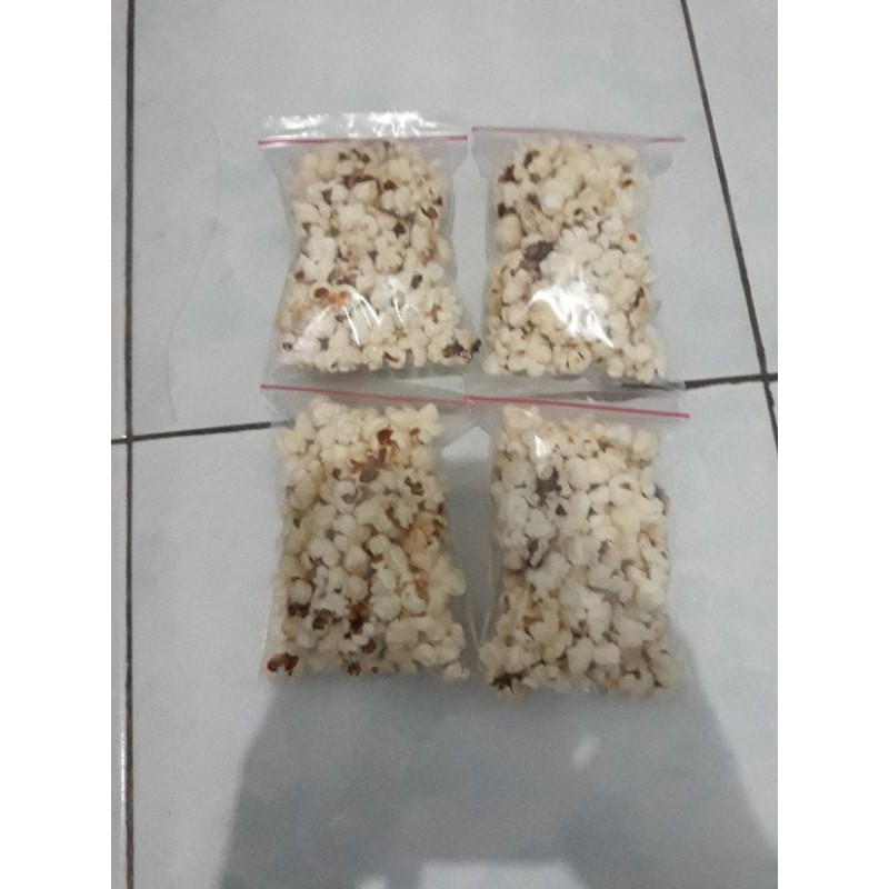 

Snack Pop Corn Beli 3 Gratis 1