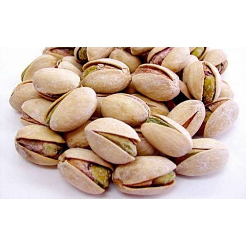 

kacang pistachio... import. rasa ajieb 50 gram