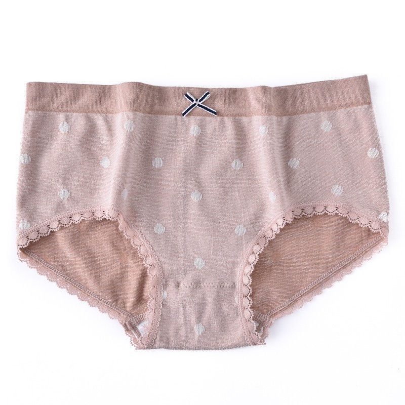 BEE - Celana Dalam Wanita Briefs Elastis Seamless Mid Waist Bahan Katun TM 9141-CREAM