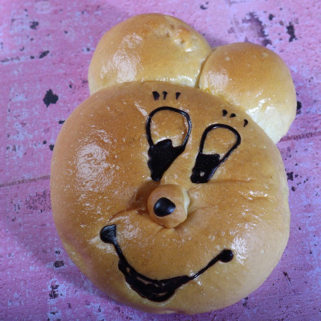 

Roti Manis Mickey Mouse isi Coklat / Murah dan Enak
