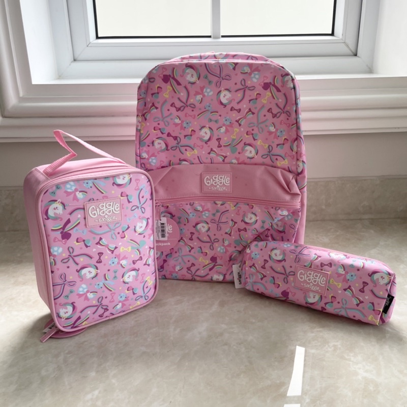 Set tas sekolah lunch box dan tempat pensil Smiggle unicorn ORI