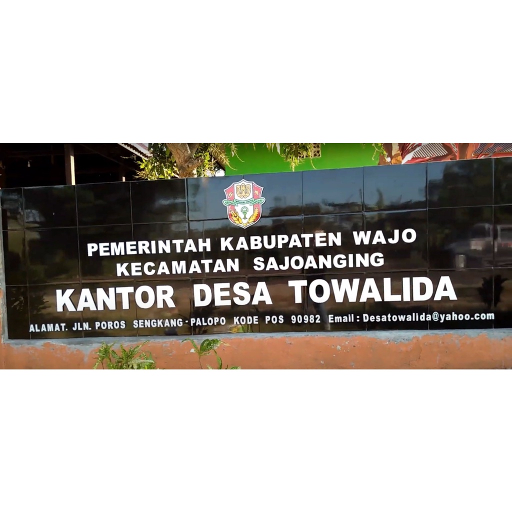 Huruf Timbul Akrilik Berlapis Spon - Tinggi Huruf 10 centimeter