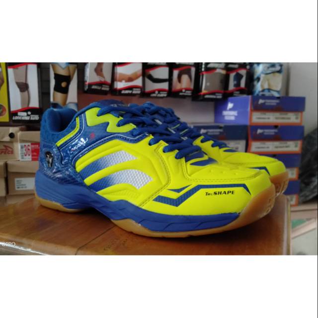 (Original) Sepatu Badminton Yonex AKAYU 3