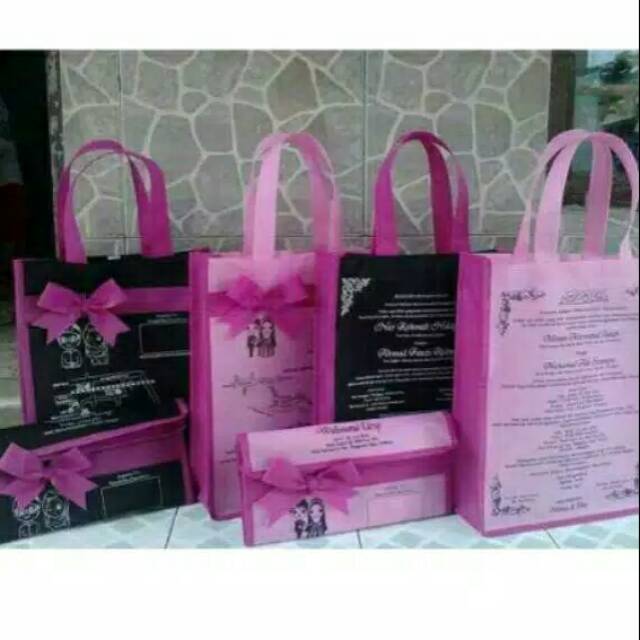 

Undangan model tas / souvenir pernikahan seri kombinasi