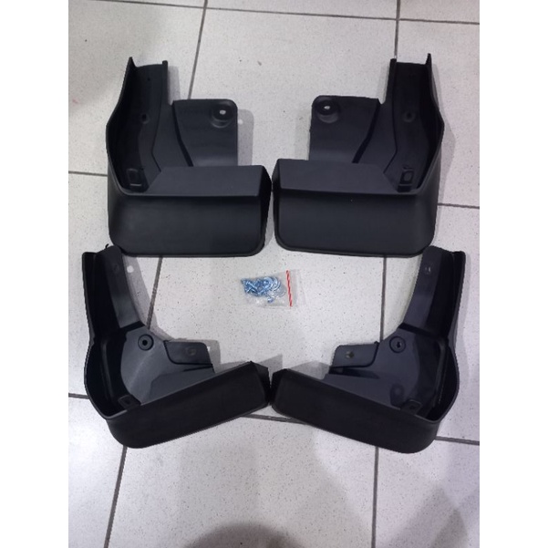 mudguard Toyota Raize GRsport karpet lumpur