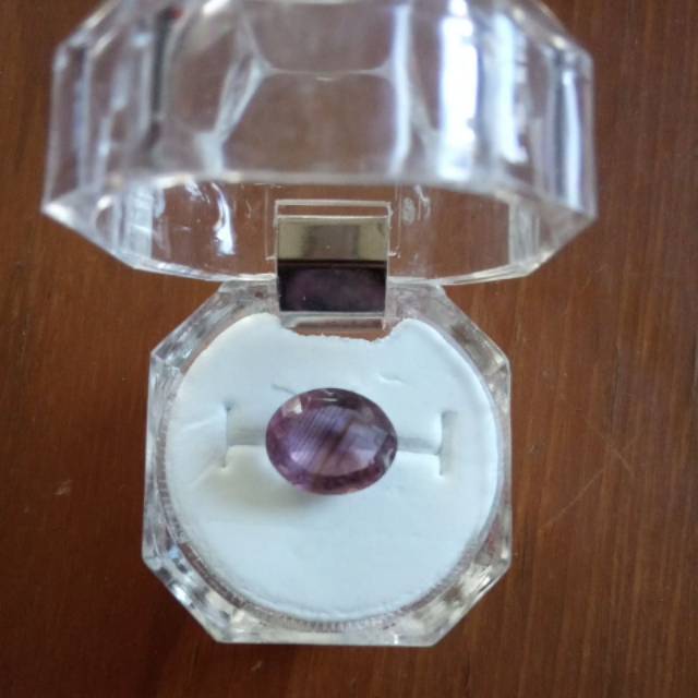 Natural kecubung cutting