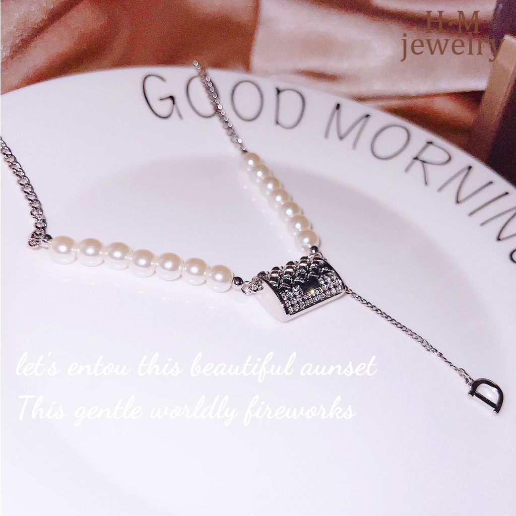 Kalung Rantai Wanita Liontin Huruf D Hias Berlianmutiara Imitasi