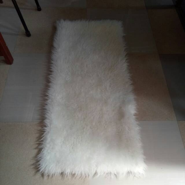 Karpet bulu korea rabbit fur 60*130 non anti slip dan anti slip