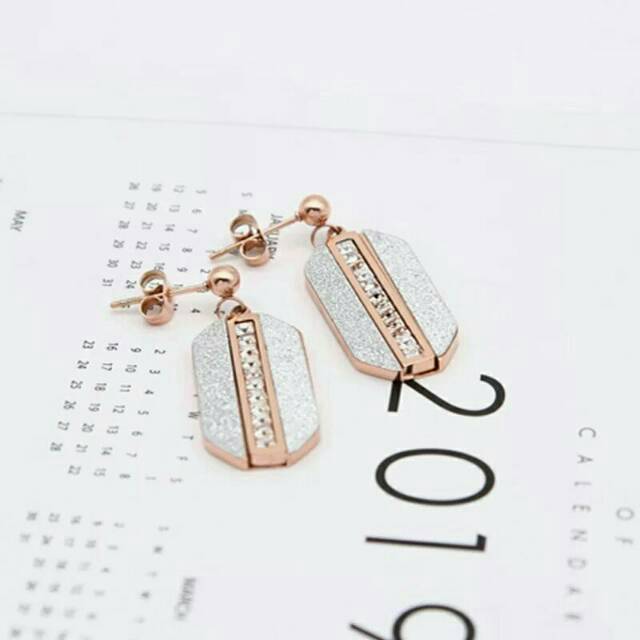 GG Anting Tusuk Fashion Korea kekinian titanium premium lapis Emas 18k#AT-108