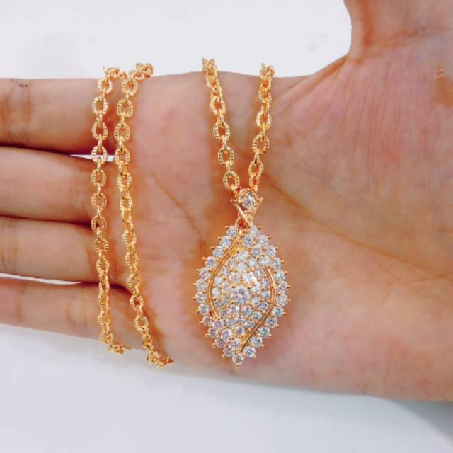 Kalung wanita set liontin daun cantik permata