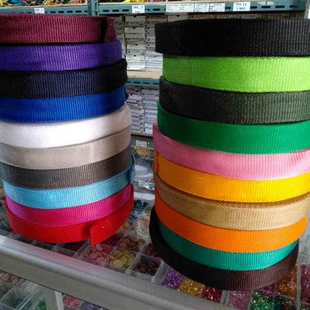 

Tali webbing PP lebar 2,5 cm per meter