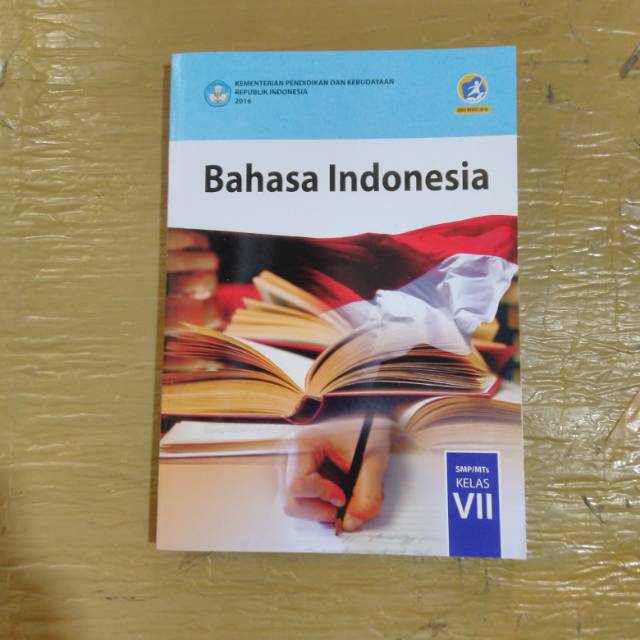 

Buku bahasa Indonesia kelas 7 Kemendikbud
