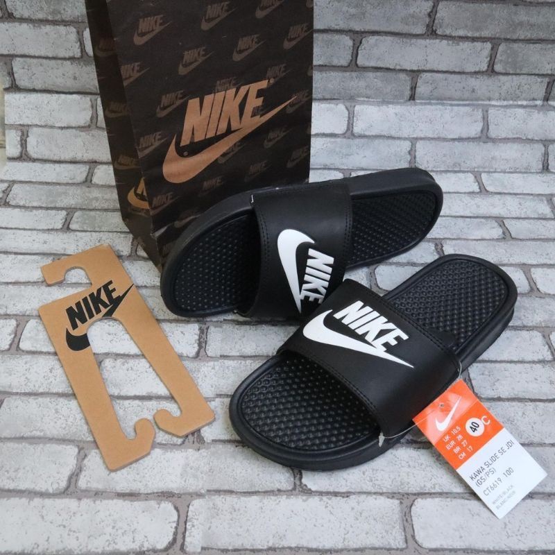 Sandal Slip-on Nike Benassi Pria Wanita Distro Termurah/sandal slop terlaris.-6