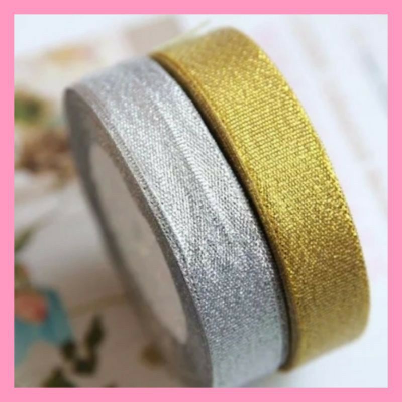 

Pita bungkus kado ribbon gold silver metalic 1 meter