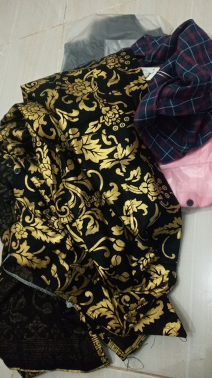 Baju Batik Pria Kemeja Batik Slim Fit Modern Lengan Panjang Corak Motif Unik Luigi Batani / Lb 438