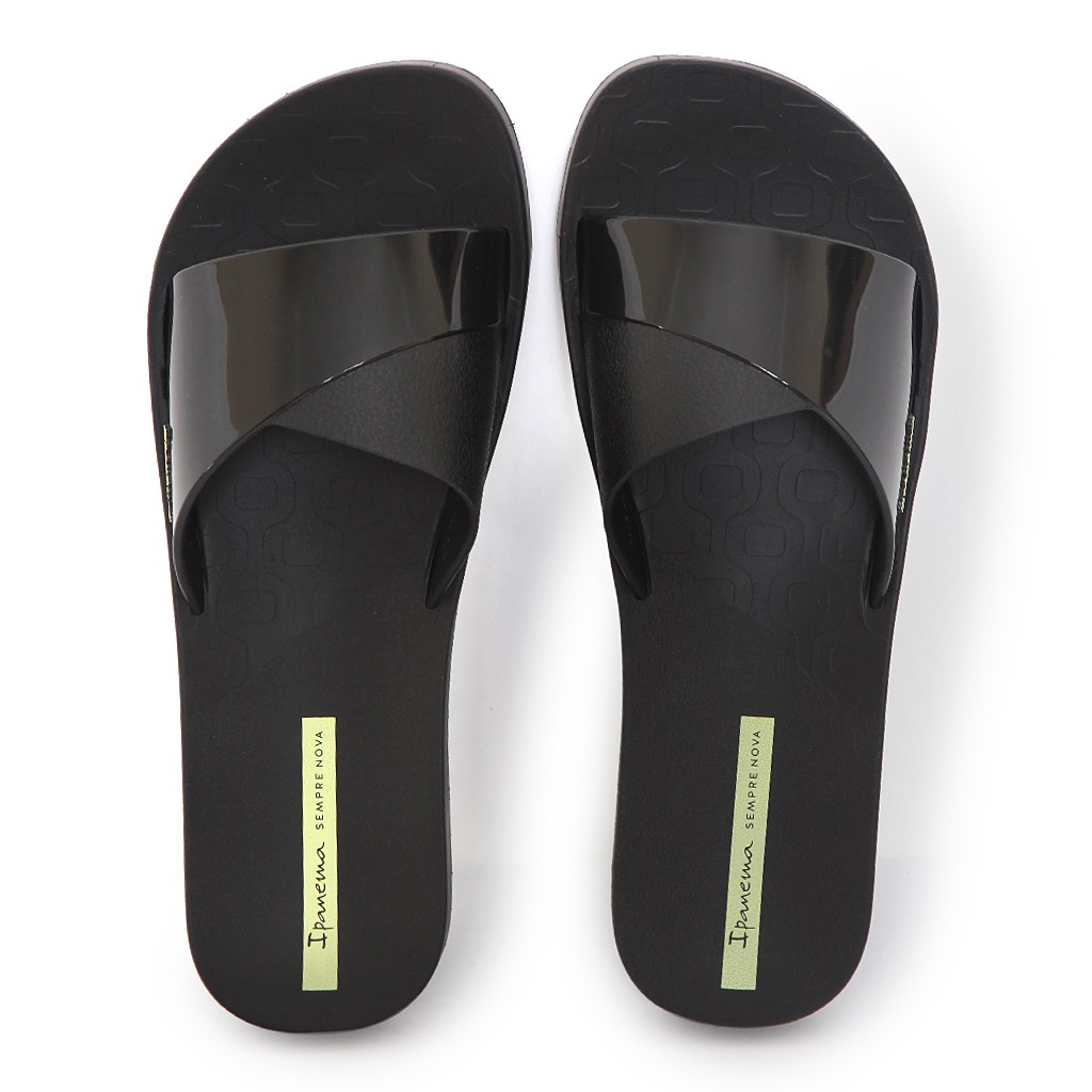 wonder woman flip flops