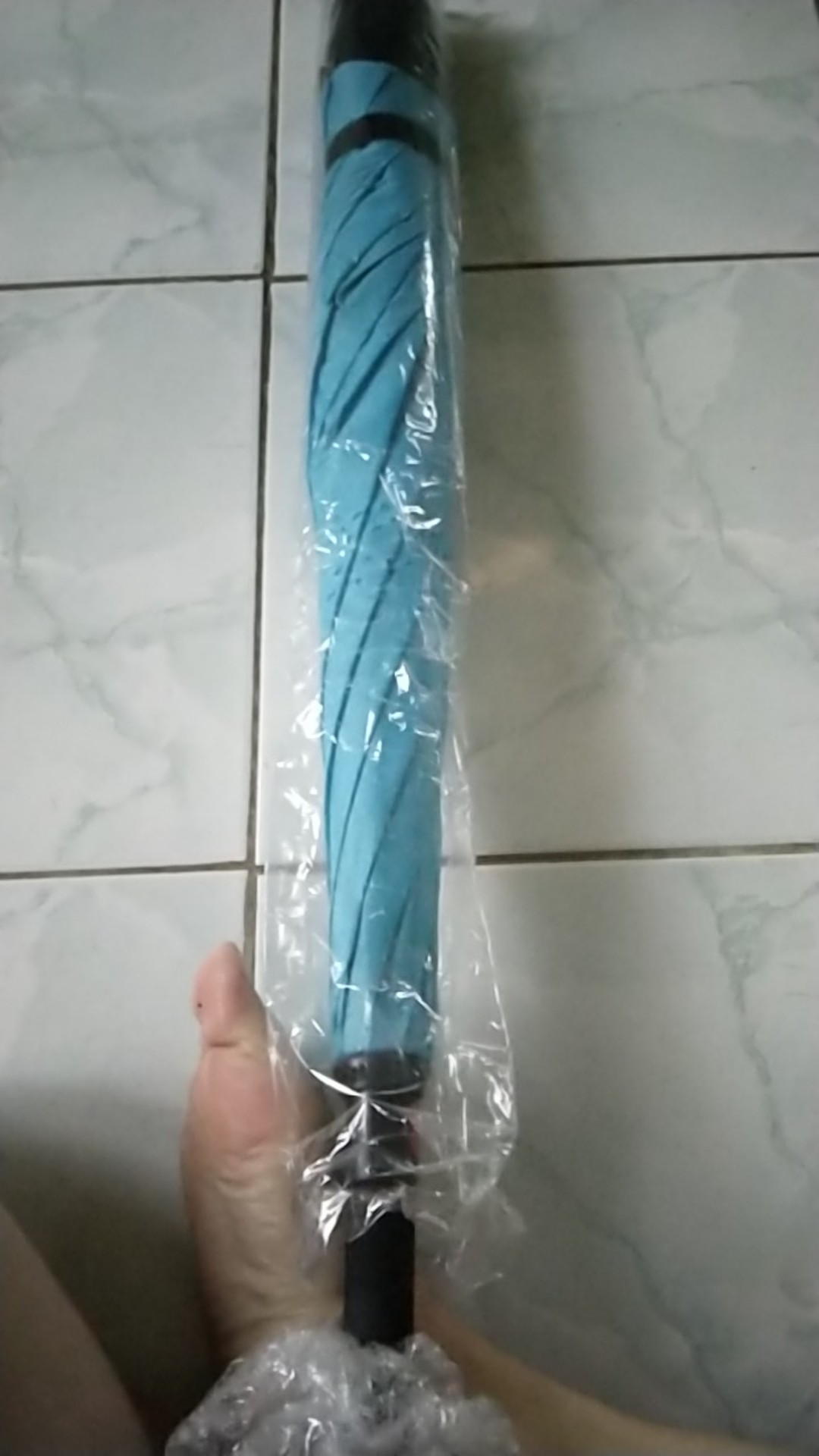 Payung Terbalik Kazbrella / Peralatan Hujan A