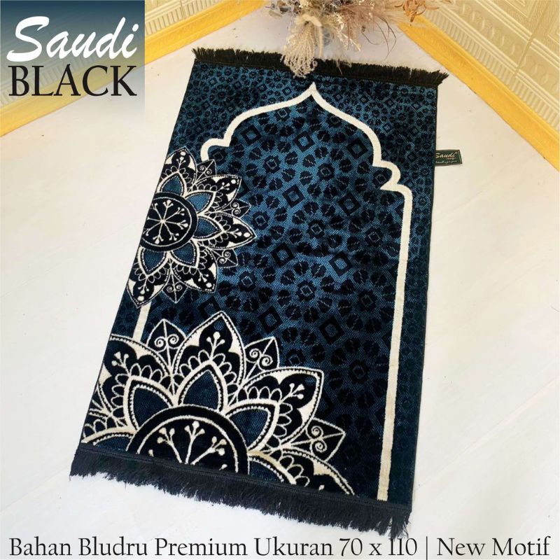 Sajadah Tebal Turki Hitam Premium Saudy Black 70x110