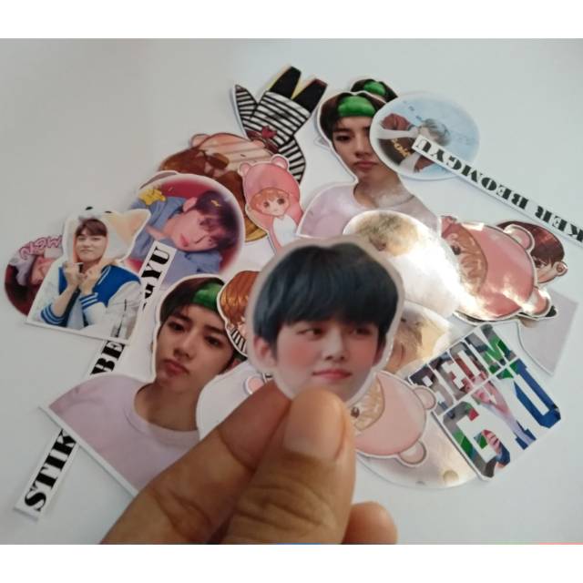 TXT MEME STICKERS