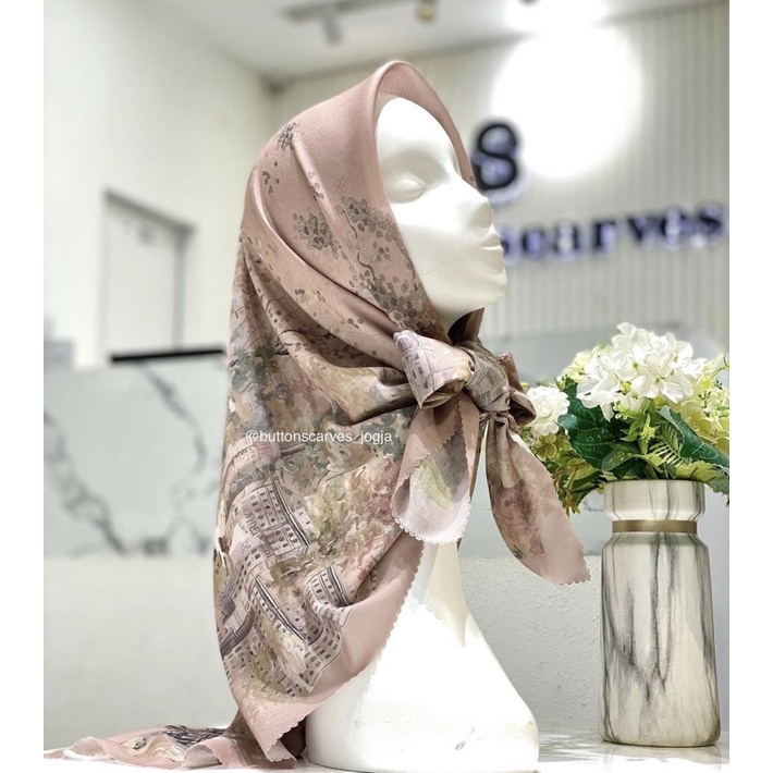 Buttonscarves NY 3 BOWERY