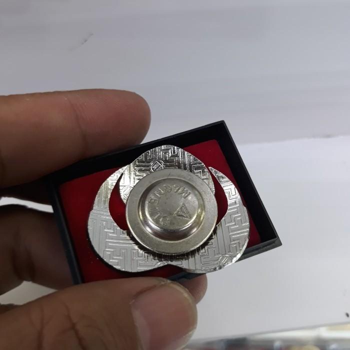 pin korpri kuningan sepuh emas magnet