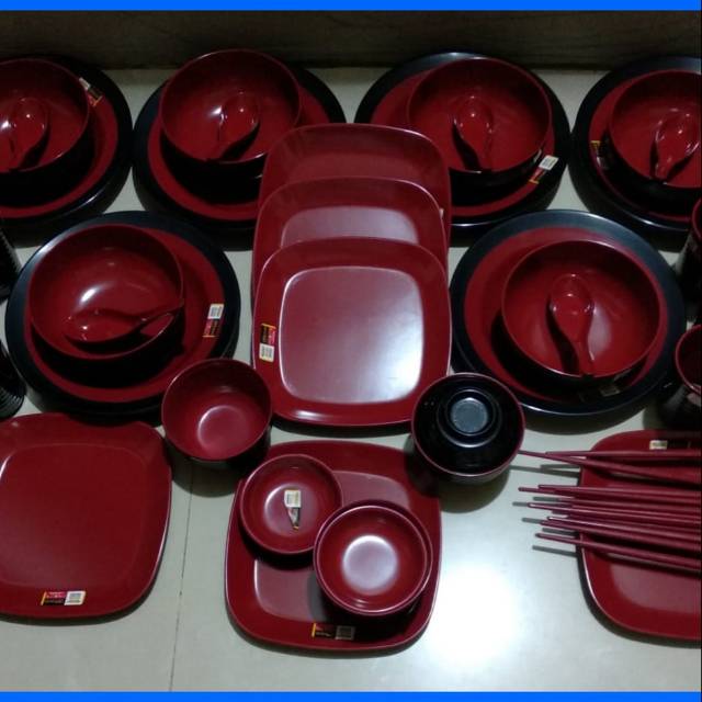 MELAMIN SET GOLDEN DRAGON