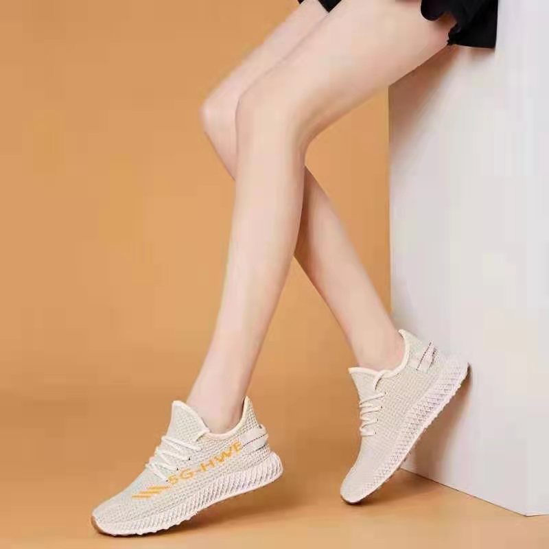 Sepatu Sneakers Running Wanita Fashionable - 8061