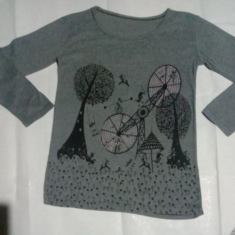 Sweat shirt wanita lengan panjang  print sirkus ukuran allsize PL
