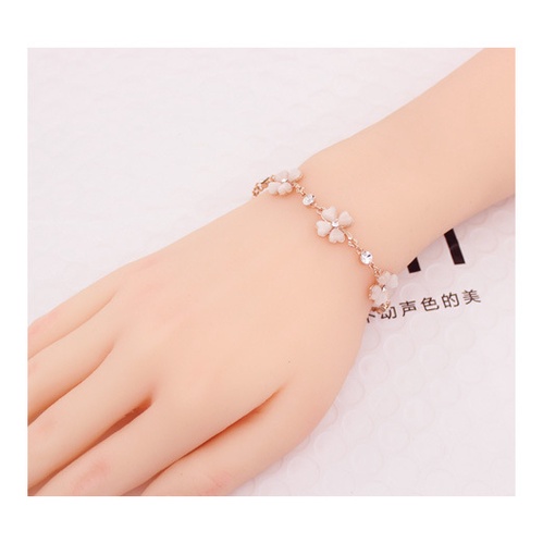 Gelang Kristal Berlian Pink Bentuk Clover Bahan Stainless Untuk Aksesoris