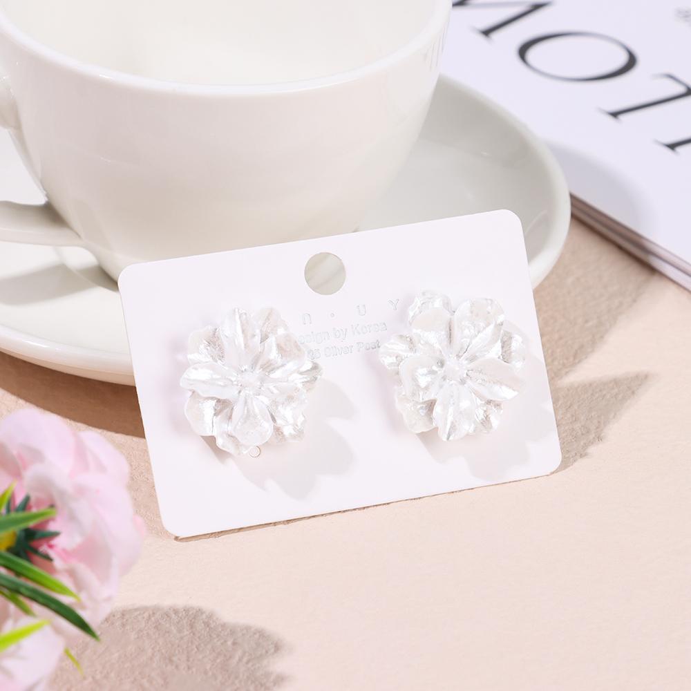 Anting Bunga Nanas Kepribadian Trendi Paduan Stud
