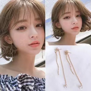 (Hello Girl)E04 Anting Tusuk Wanita Korea Permata Mutiara Import