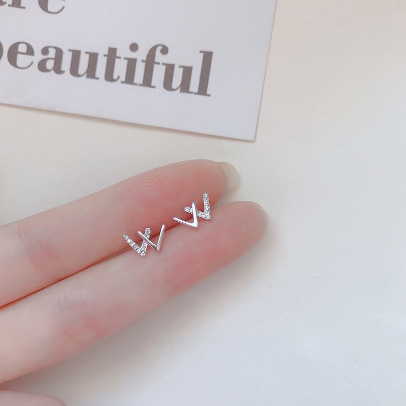 Anting Silver/Gold Color Fashion Simple Crystal Stud Earrings Women Exquisite Student Girlfriend Jewelry Accessories-silver