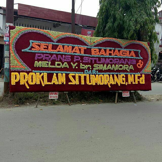 

BUNGA PAPAN MEDAN / JOYS FLORIST