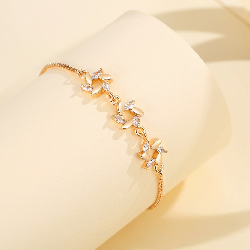 Y743 【Barang spot】Gelang Wanita Titanium Fashion Korea Berlian bunga-bunga Anti Karat gelang serut