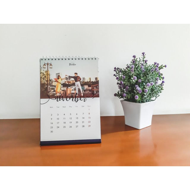 

CUSTOM KALENDER MEJA 2025 DESIGN 3