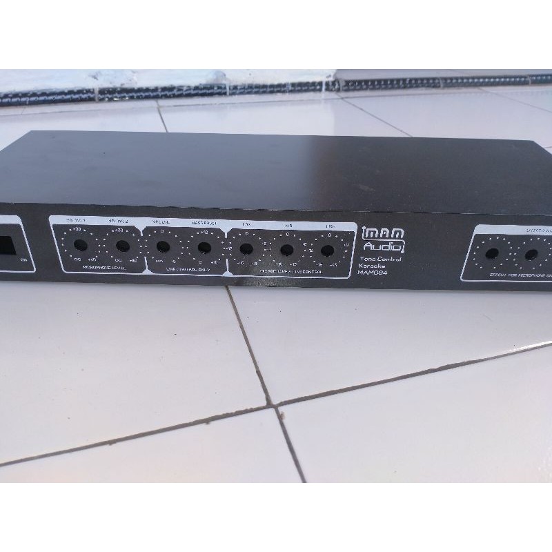 Box tone control karaoke MAM094