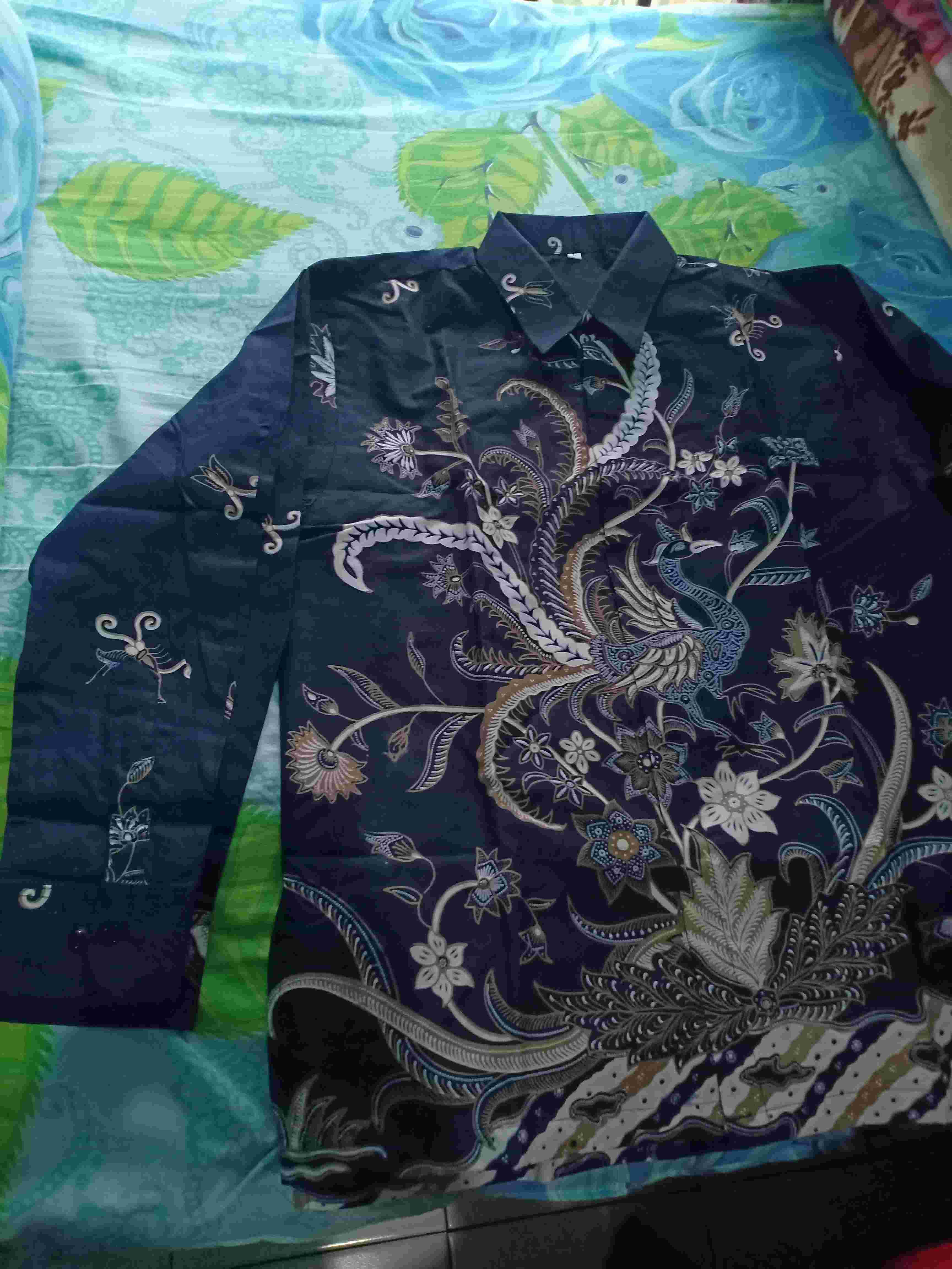 Merak Khayangan Kemeja Batik Pria Atasan Batik Baju Batik Pria Lengan Panjang Batik Modern By Amalia