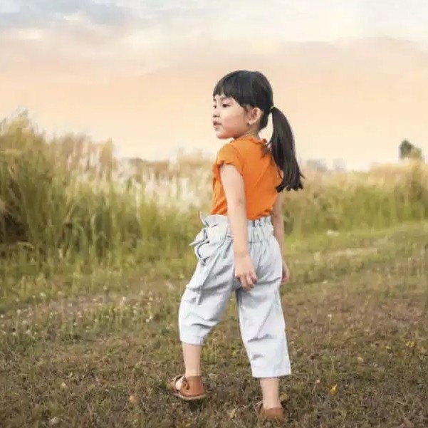 KAOS ANAK RUFFLE TEE bahan rajut all size 2-5 th