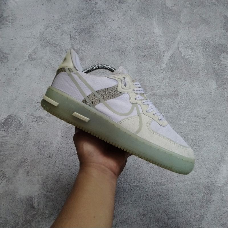 Sepatu Nike Air Force 1 React White second