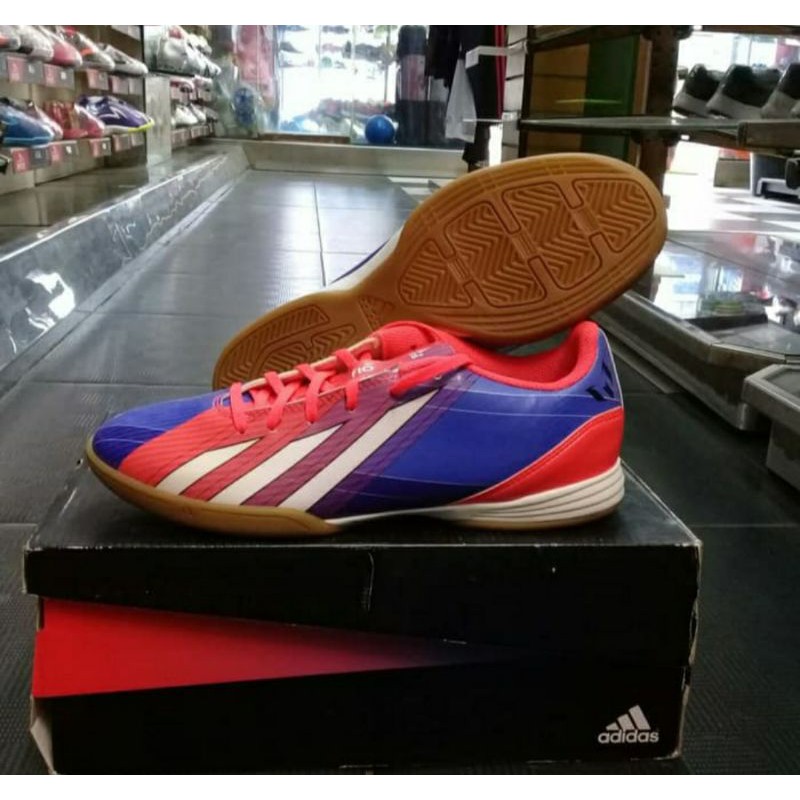 NEW DEALS SEPATU FUTSAL ADIDAS F10 IN MESSI G97725 ORIGINAL