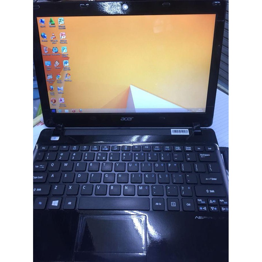 Notebook Acer AO725
