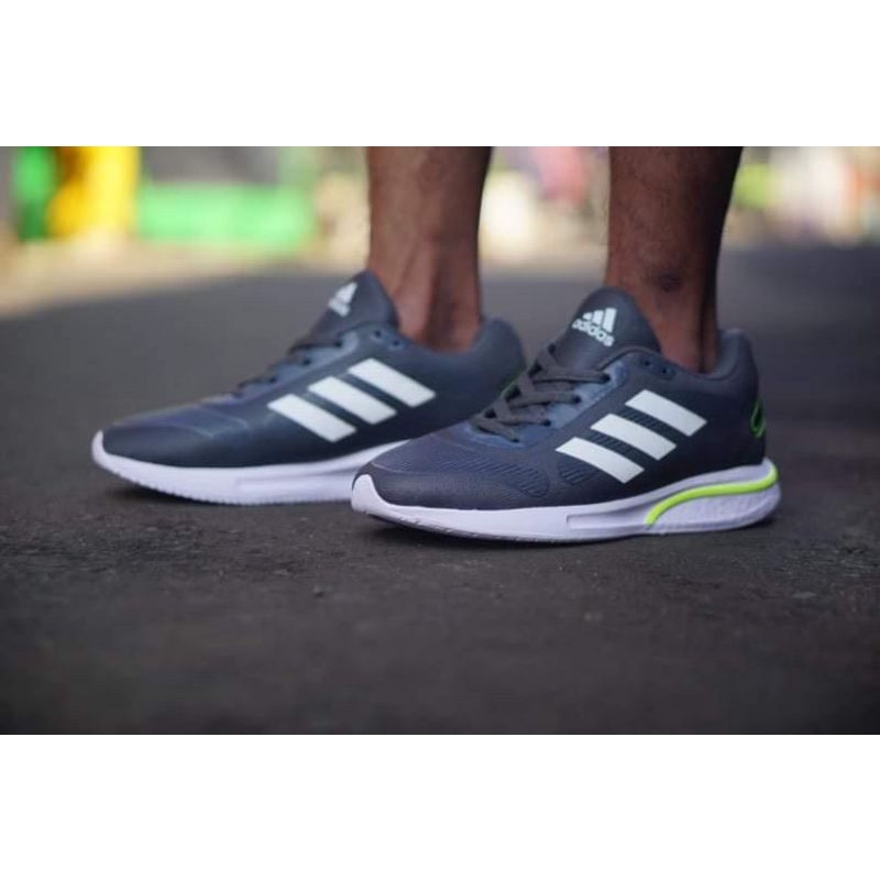 Sepatu sneaker running pria adidas zoom size 39-44