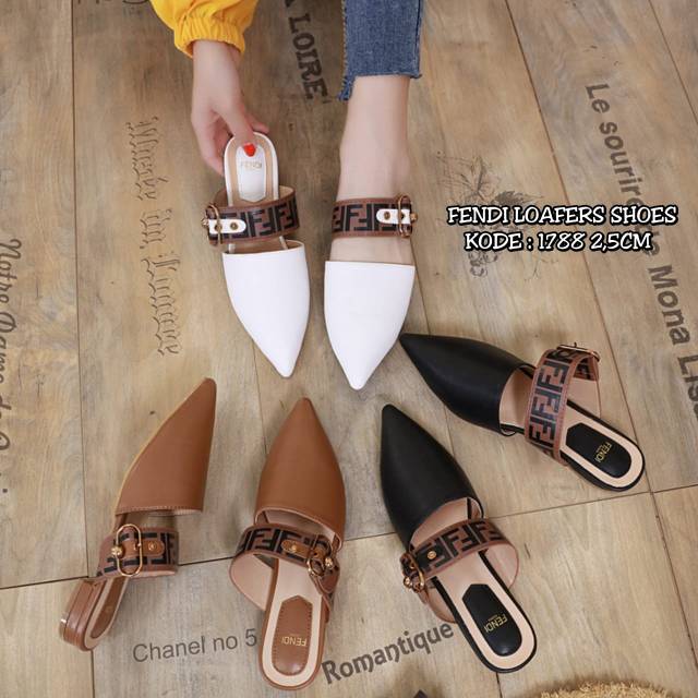 Flat Shoes Fendi 1788