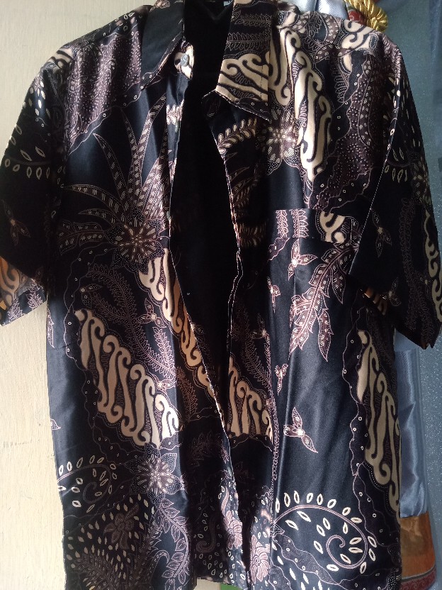 Baju Hem Batik Semi Sutera Lengan Pendek Furring Dalam Elegan Original Produk #batik #semisutera