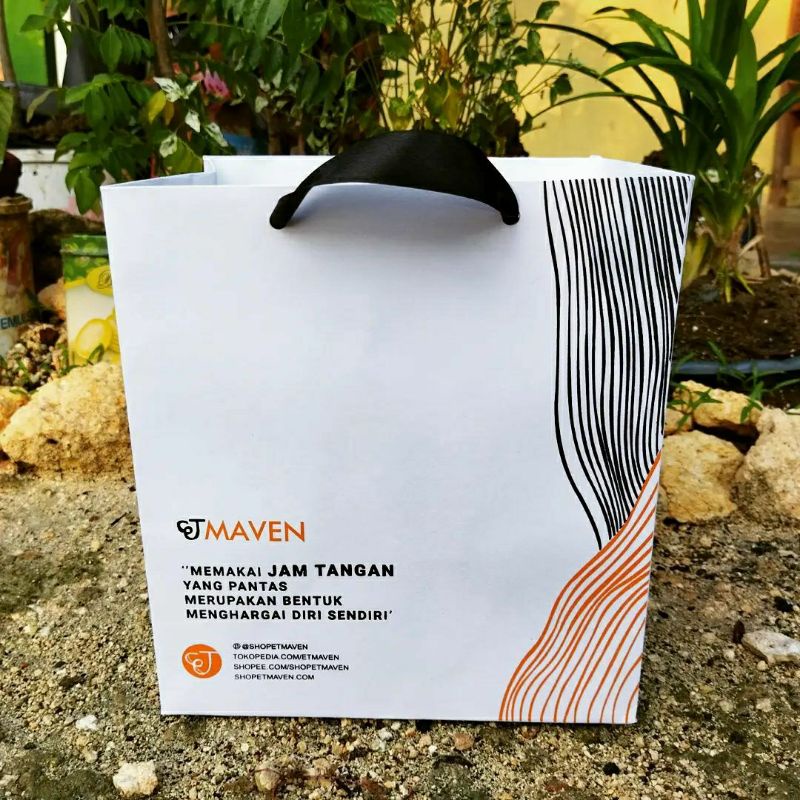 

PAPERBAG PUTIH DOFF, SIZE DAN DESIGN CUSTOM